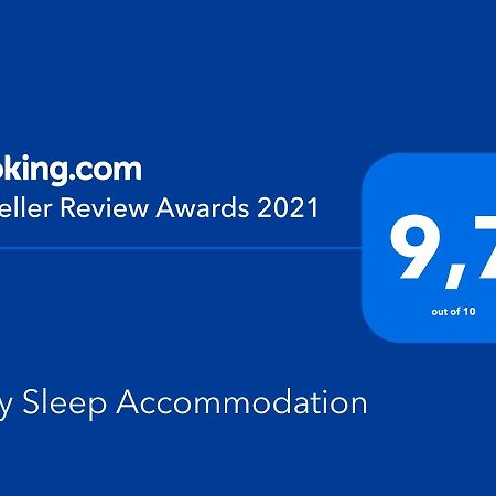 Eazy Sleep Accommodation Суакопмунд Екстериор снимка