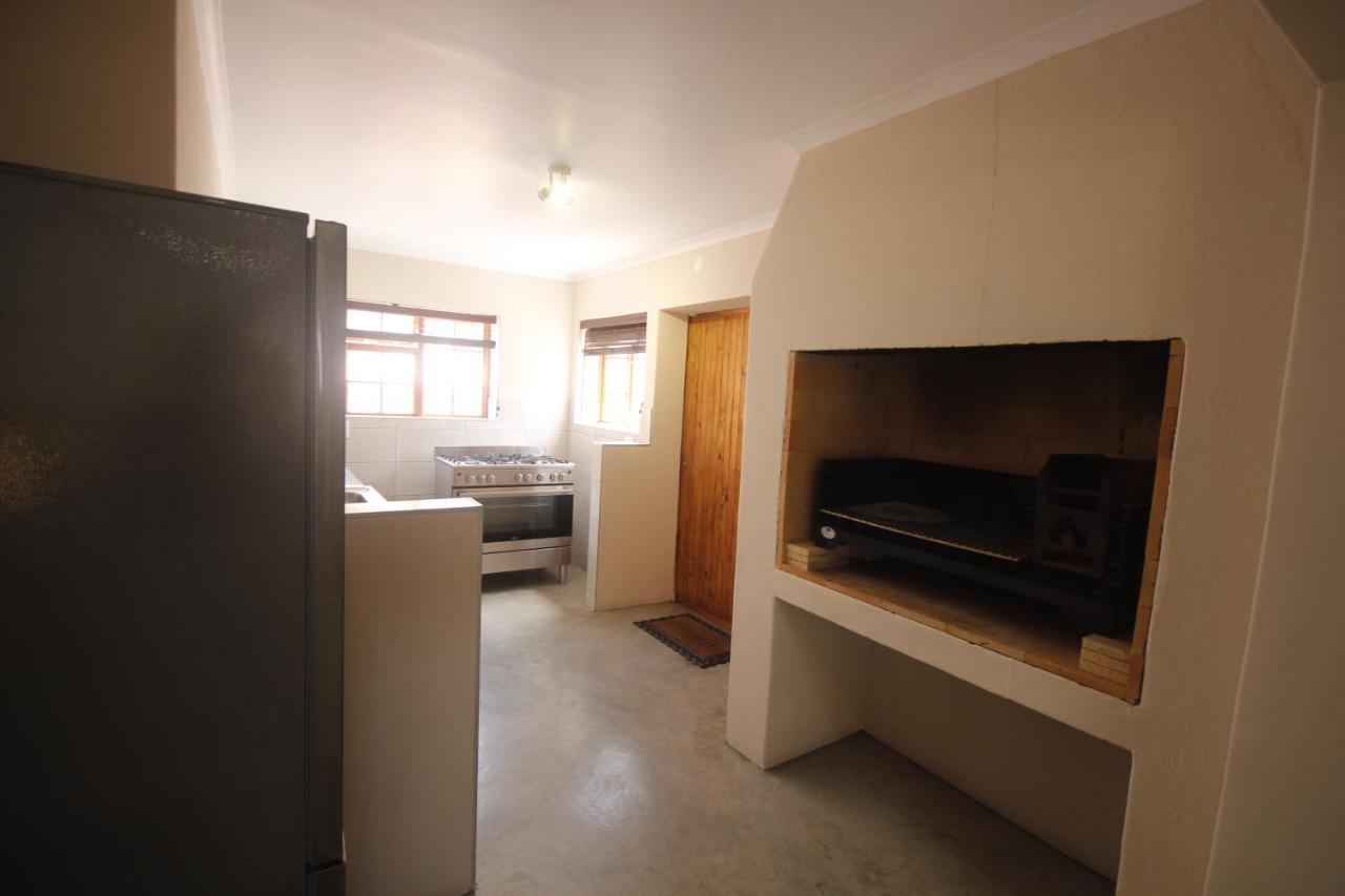 Eazy Sleep Accommodation Суакопмунд Екстериор снимка