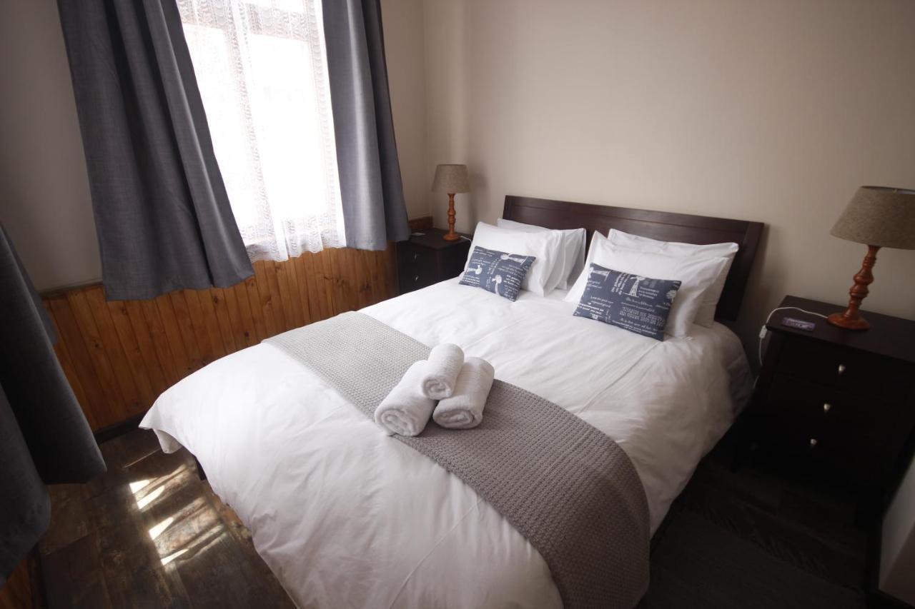 Eazy Sleep Accommodation Суакопмунд Екстериор снимка