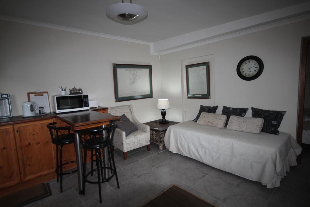 Eazy Sleep Accommodation Суакопмунд Екстериор снимка