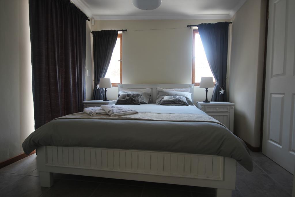 Eazy Sleep Accommodation Суакопмунд Екстериор снимка